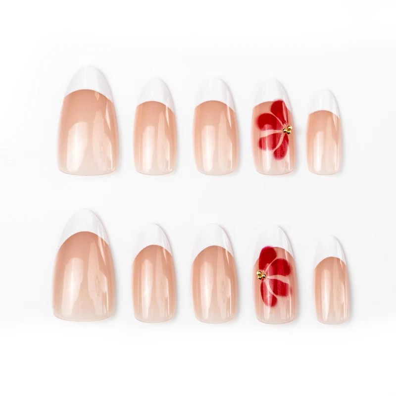 Elegante Blumenakzent Druck-auf-Nagelkunst Karnz