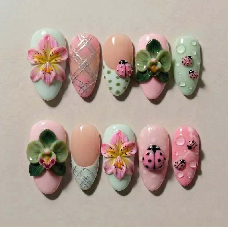 Floral 3D Press-On Nagelkunst Set Karnz