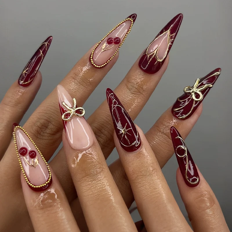Eleganter Stiletto Press-On Nail Set Karnz