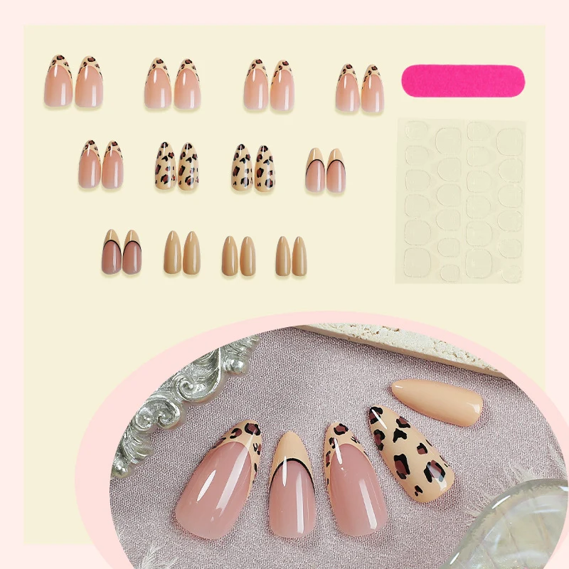 Elegantes Stiletto Press-On Nagelkunst-Set mit Leopardenmuster-Design Karnz