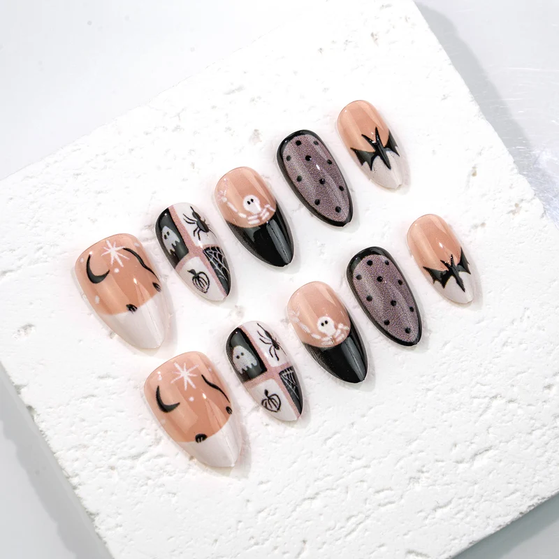Künstlerisches von der Gotik inspiriertes Press-On-Nagelkunst-Set Karnz