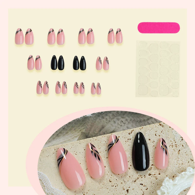 Dekorativer Press-On-Nagelsatz mit eleganten Designs Karnz
