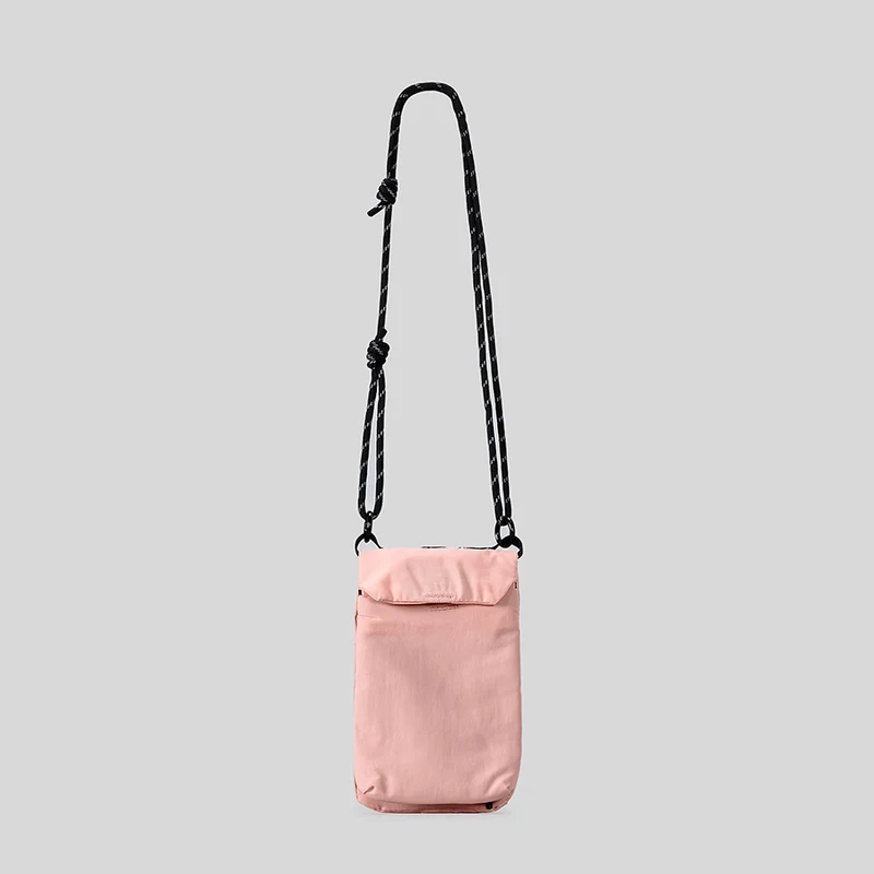 Minimalist Umhängetasche