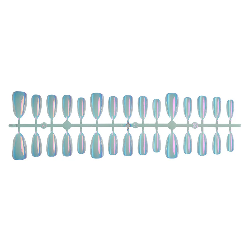 Elegantes Press-On-Nagelkunstset mit irisierendem Finish Karnz