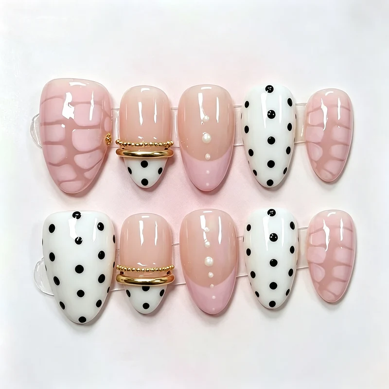 Chic Polka Dot Press-On Nagel Set Karnz