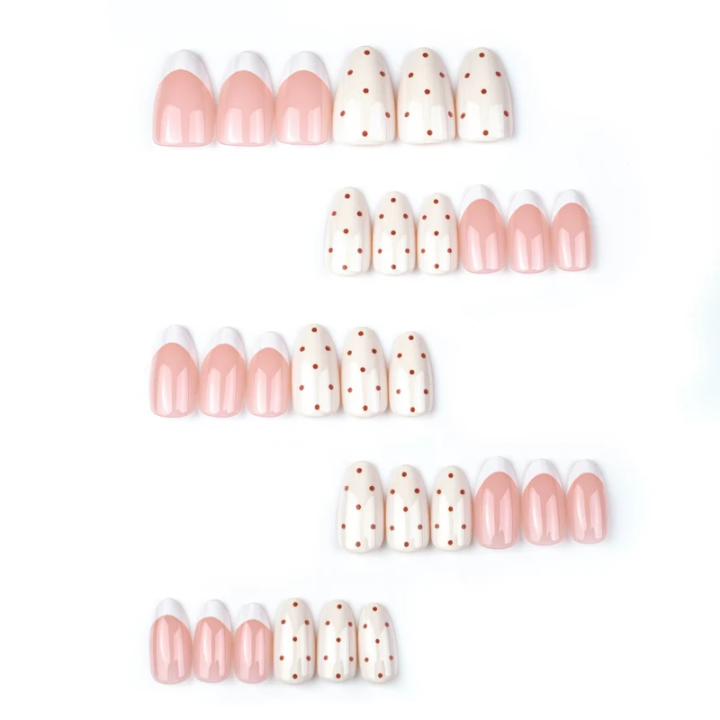 Elegante Spitz-Presse-Nagelkunst Karnz