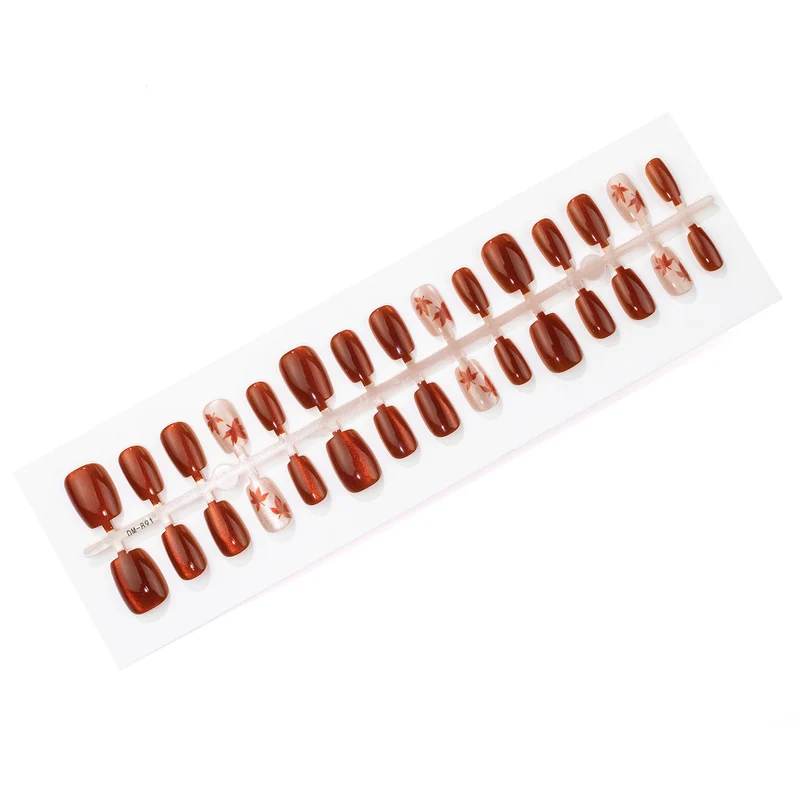 Herbst-Themen Press-On Nagelkunst Set mit Blattdesign Karnz