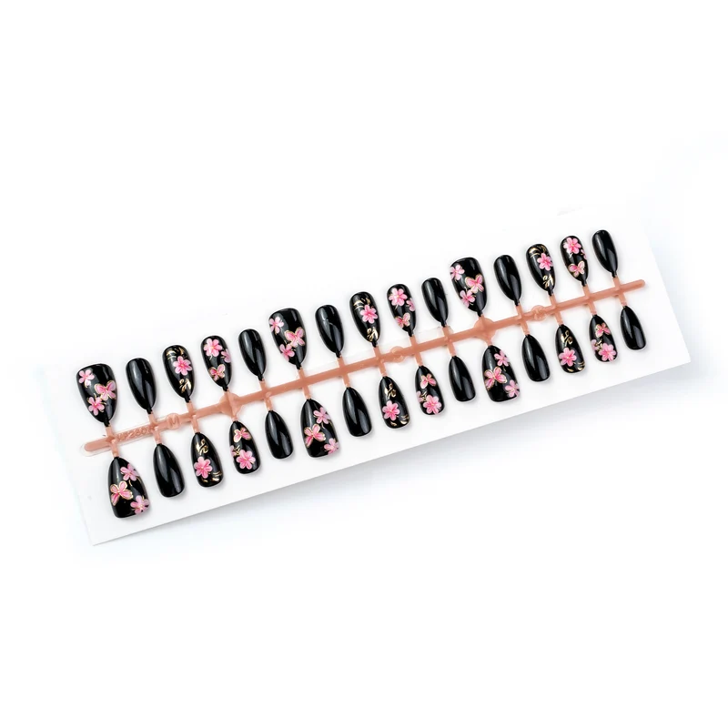 Künstlerische floral-verzierte Press-On Nagelkunst Karnz