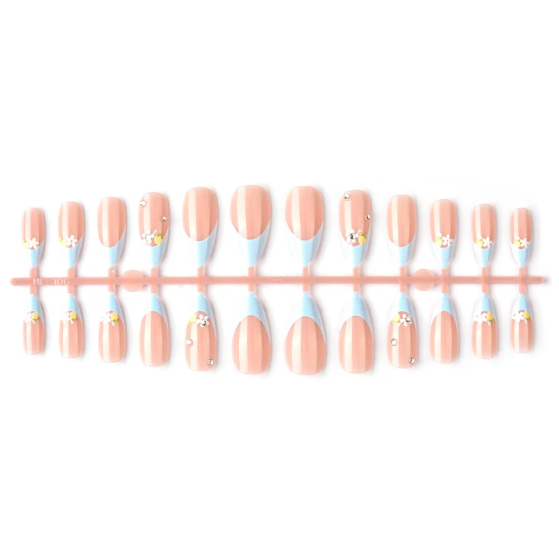 Künstlerische florale und mit Juwelen verzierte Press-On Nail Art Karnz
