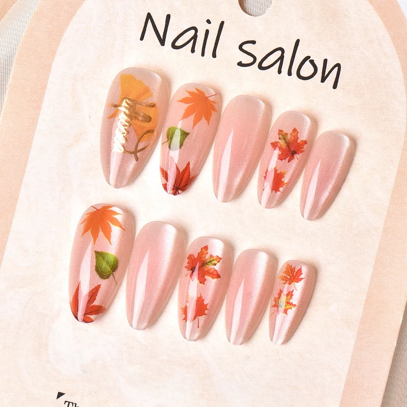 Künstlerisches Herbstblatt Press-On Nagelkunst Set Karnz