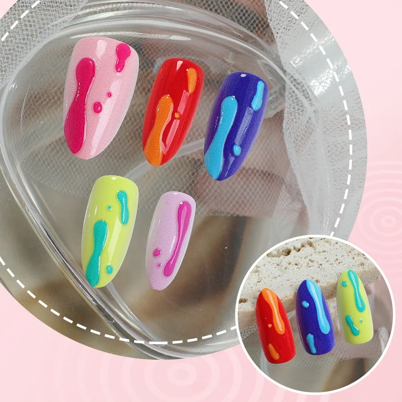 Künstlerisch Tropf-inspiriertes Press-On Nageldesign Karnz