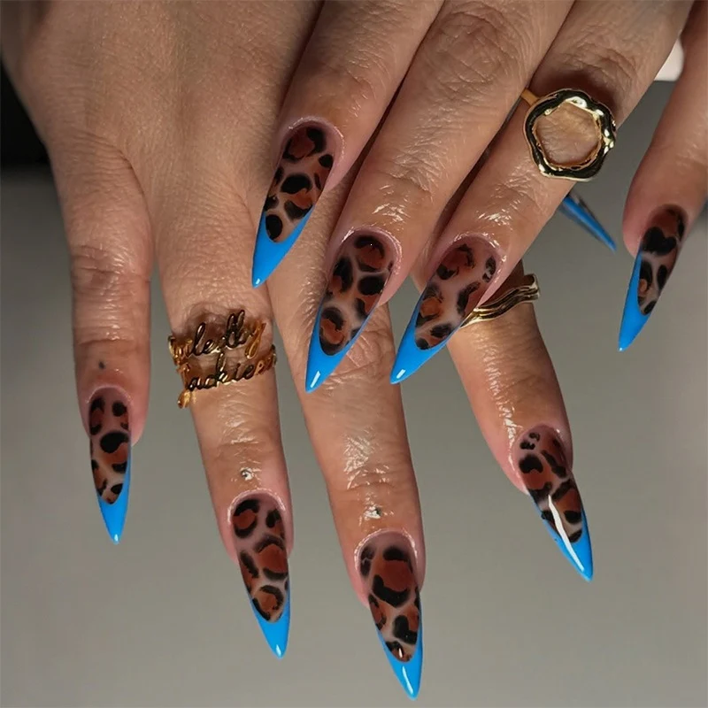 Kunststoff-Faux-Nagelset Karnz