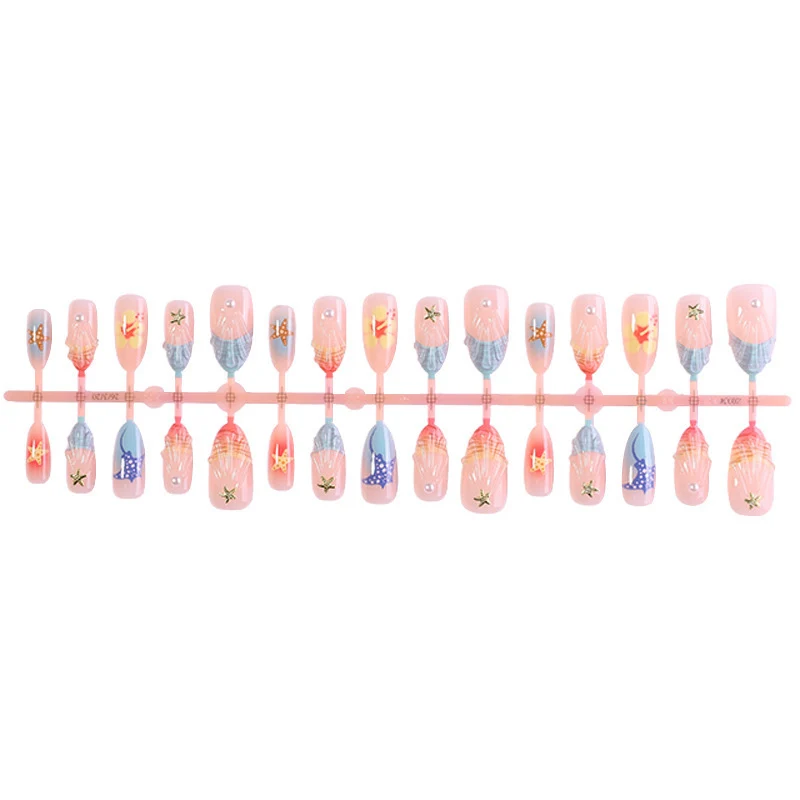 Kunstnagelset mit maritimen Motiven und hochwertigem Design Karnz