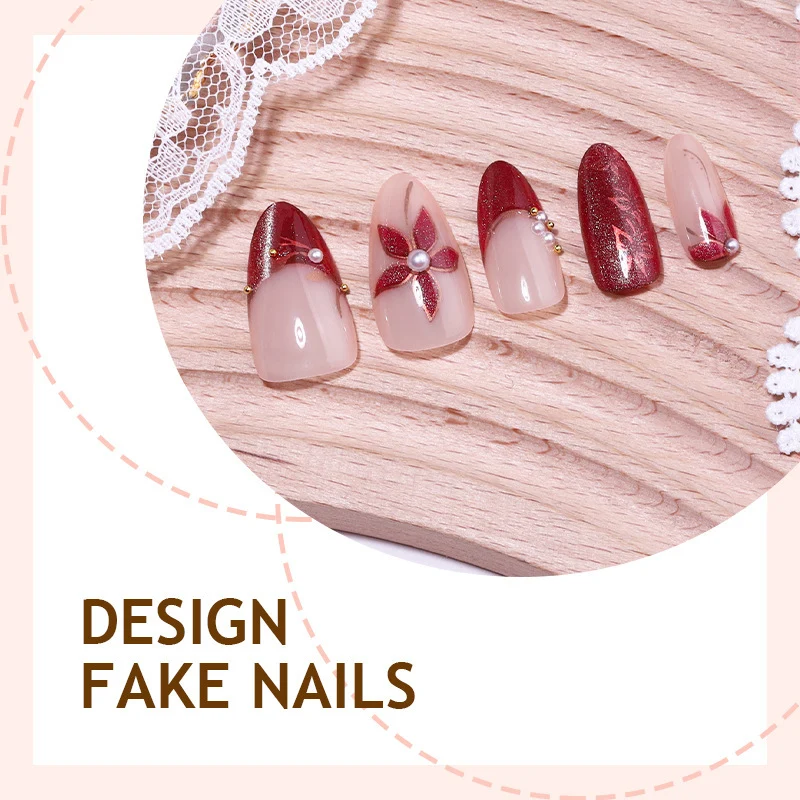 Kunstnagelset mit floralen Akzenten und Glitzer-Details Karnz