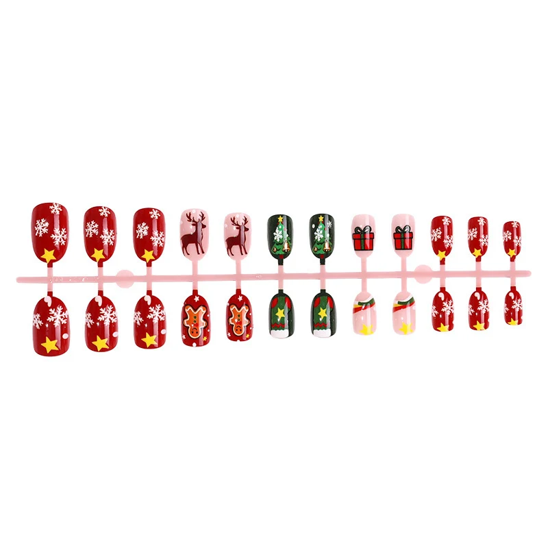 Kunstnagelset mit Weihnachtsmotiven und festlichen Designs Karnz