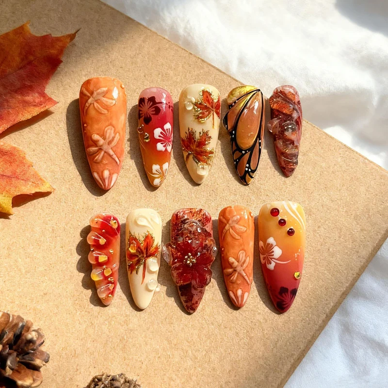 Künstlerisches herbstinspiriertes Press-On Nagelkunstset Karnz