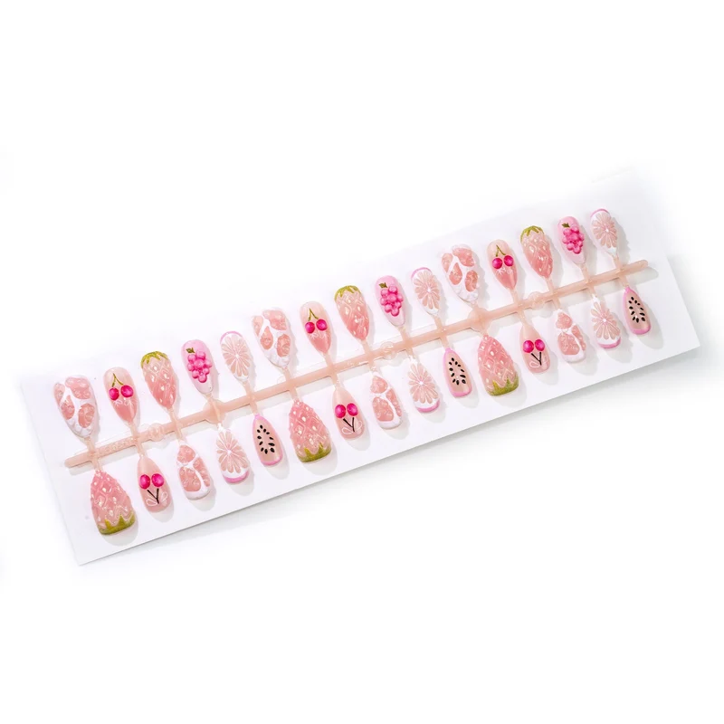 Künstliches Nail Art Set mit frischen Früchte-Designs Karnz