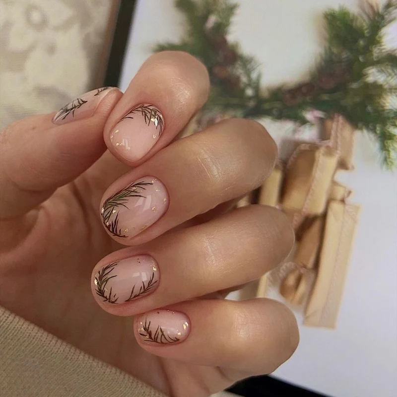 Kunstnagelset mit festlichem Winterthema Karnz