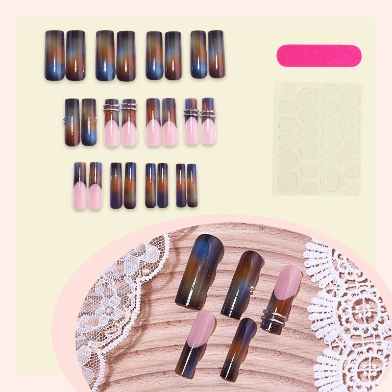 Kunstnagelset mit Farbverlauf Karnz