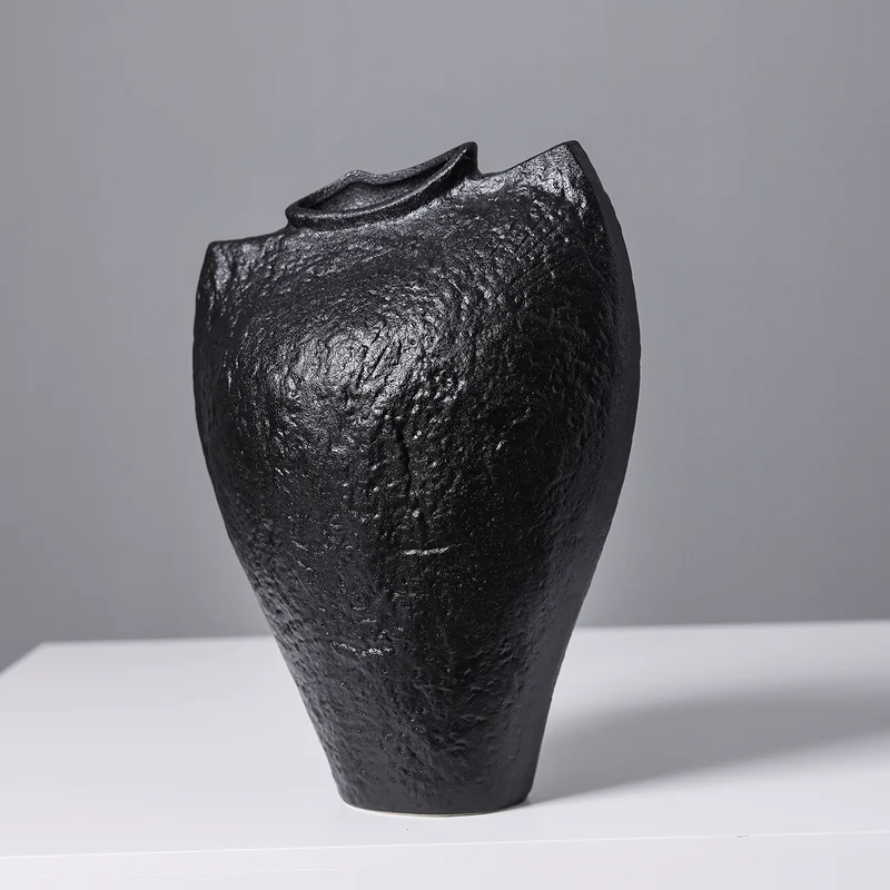 Abstrakte dekorative Keramikvase Karnz