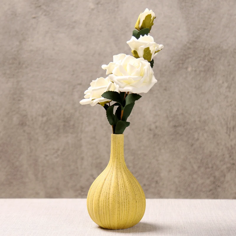 Elegante dekorative Blumenvasen Karnz