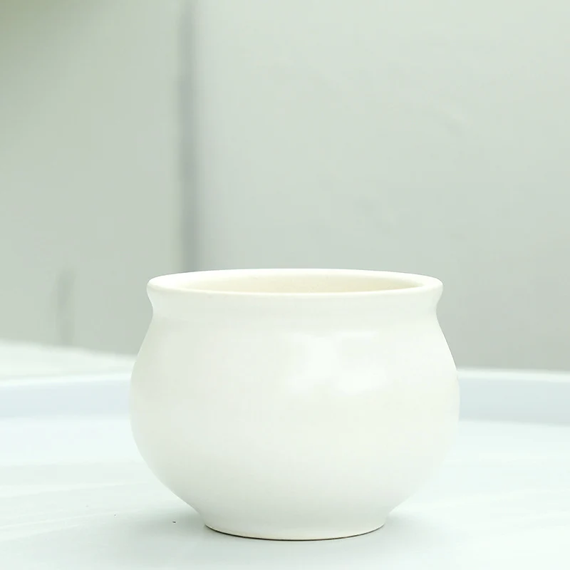 Elegante dekorative Keramiken Karnz