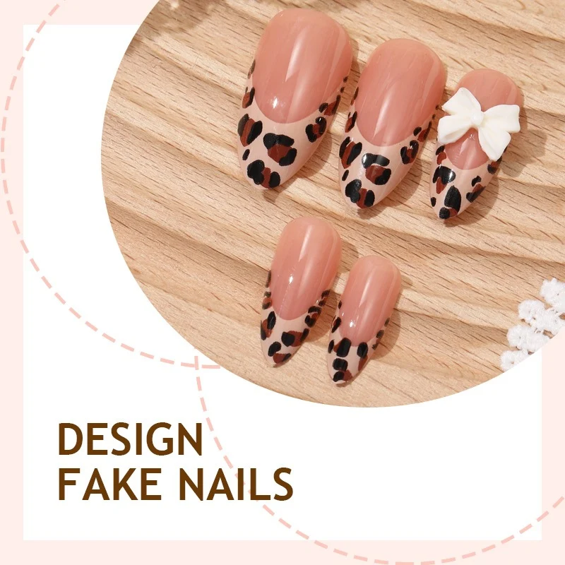 Künstliches Nagelset mit elegantem Leoparden-Design und verspielten Bogenakzenten Karnz