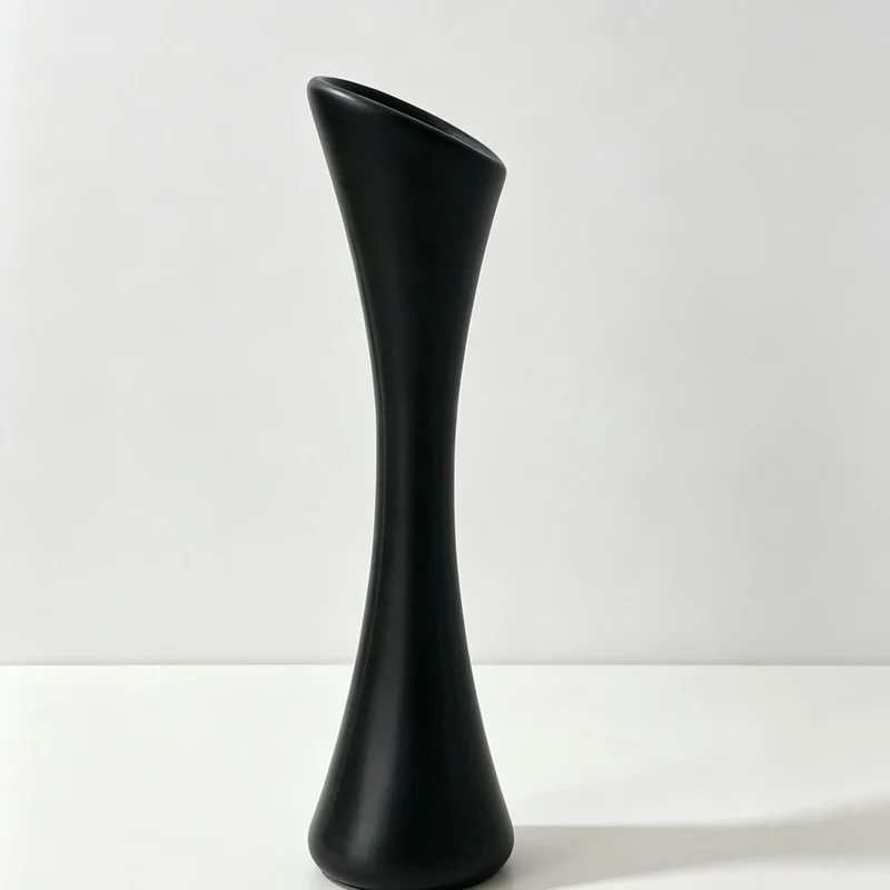 Elegante Kurven Dekorative Bodenvase Karnz