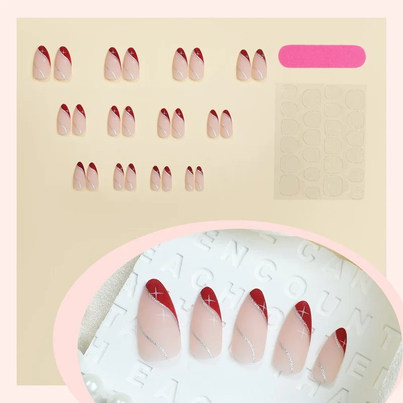 Kunstnagelset mit Eleganten Farbverlauf und Glitzerakzenten Karnz