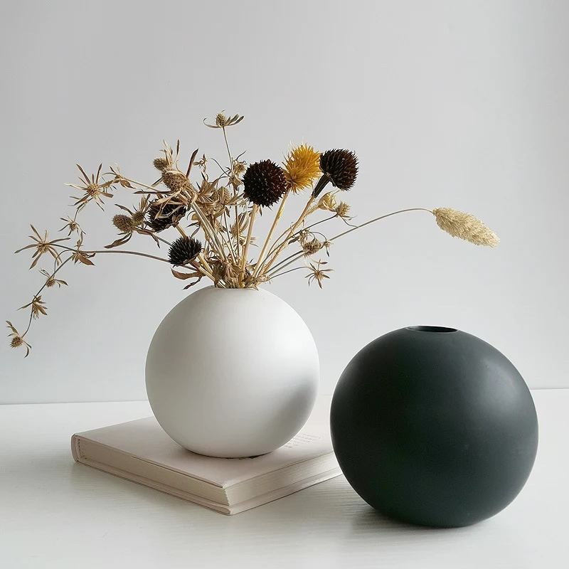 Dekorativer runder Keramik-Blumenhalter Karnz