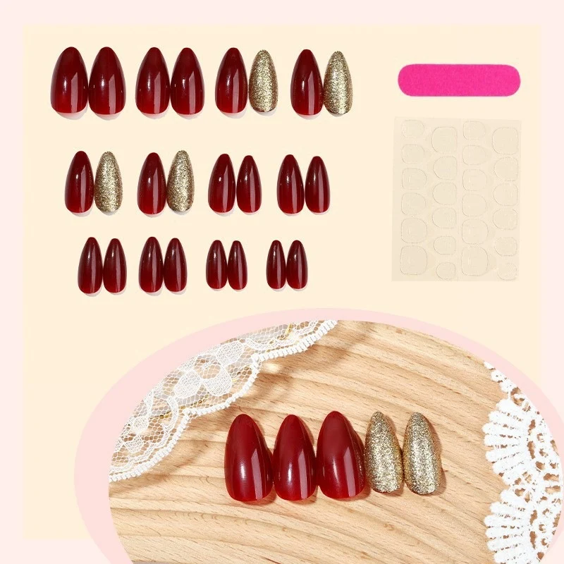 Künstliche Nagelspitzen mit Ombre-Design Karnz