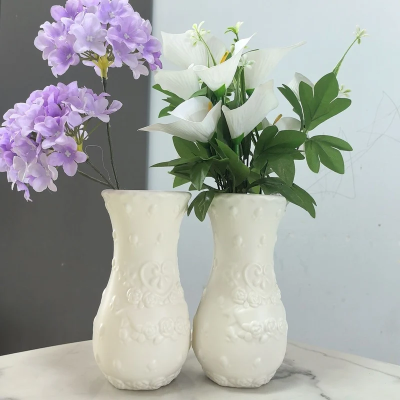 Dekorativer Floralvase Karnz