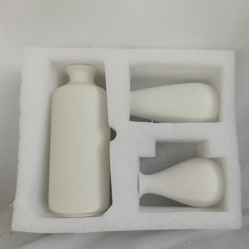 Dekoratives Keramikvase Set Karnz