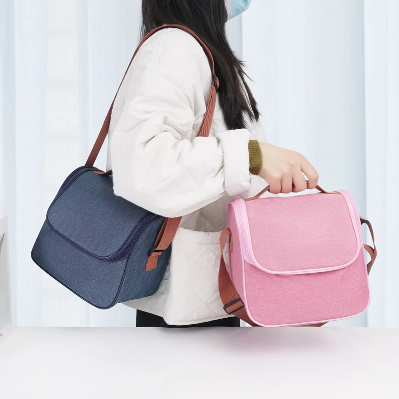 Isolierte Lunch-Tasche Karnz