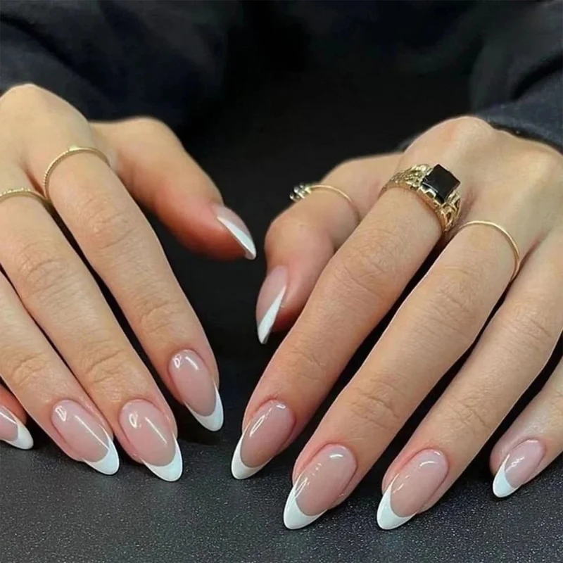 Künstliche Nagelspitzen im eleganten Tropfen-Design Karnz