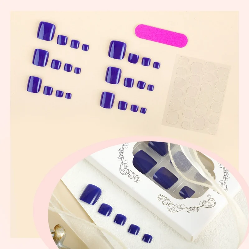 Künstliche Nagelkollektion mit stilvollem Design Karnz