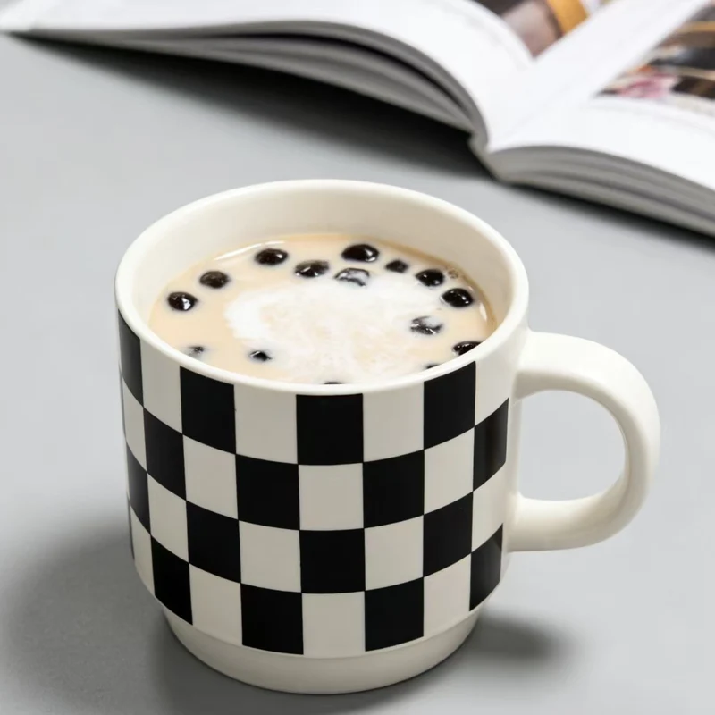 Keramische Kaffeetasse Karnz