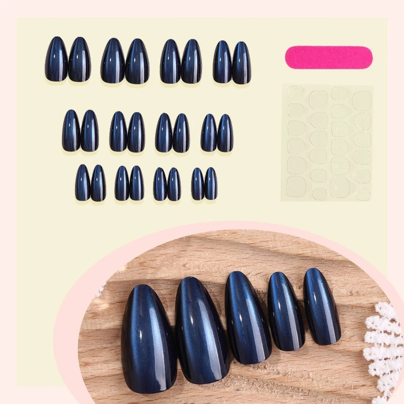 Künstliche Nagel-Kollektion mit modernen und eleganten Designs Karnz
