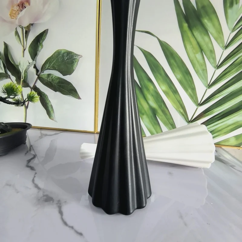 Moderne Texturierte Dekorative Vase Karnz