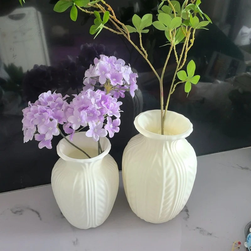 Dekorative Keramische Karnz