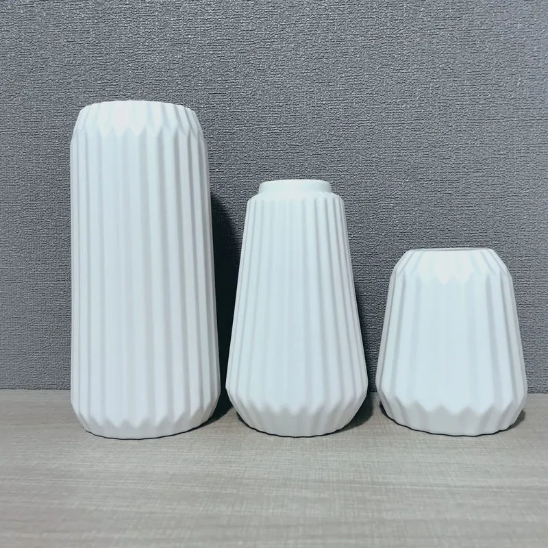 Dekorative Karnz Vase
