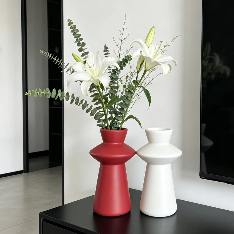 Zeitgenössische Skulptur Vase Karnz