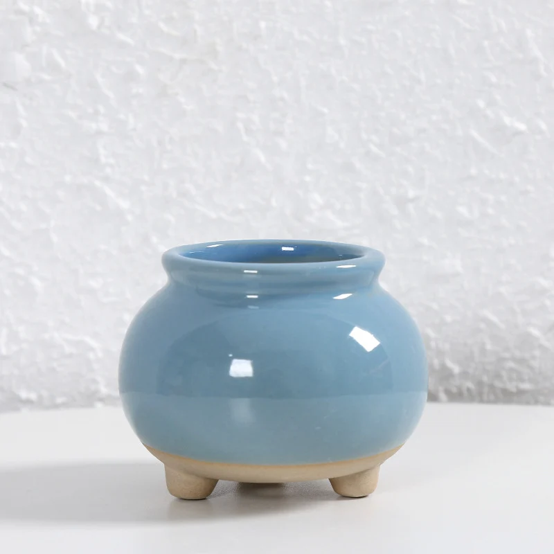 Zeitgenössische Kurvenkeramische Vase Karnz