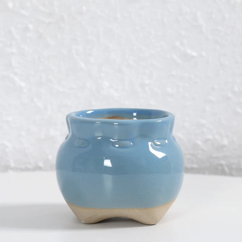 Zeitgenössische Kurvenkeramische Vase Karnz