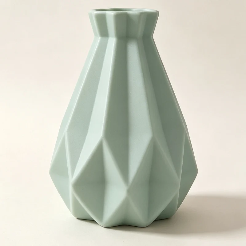 Moderne Winkel Dekorative Vase Karnz