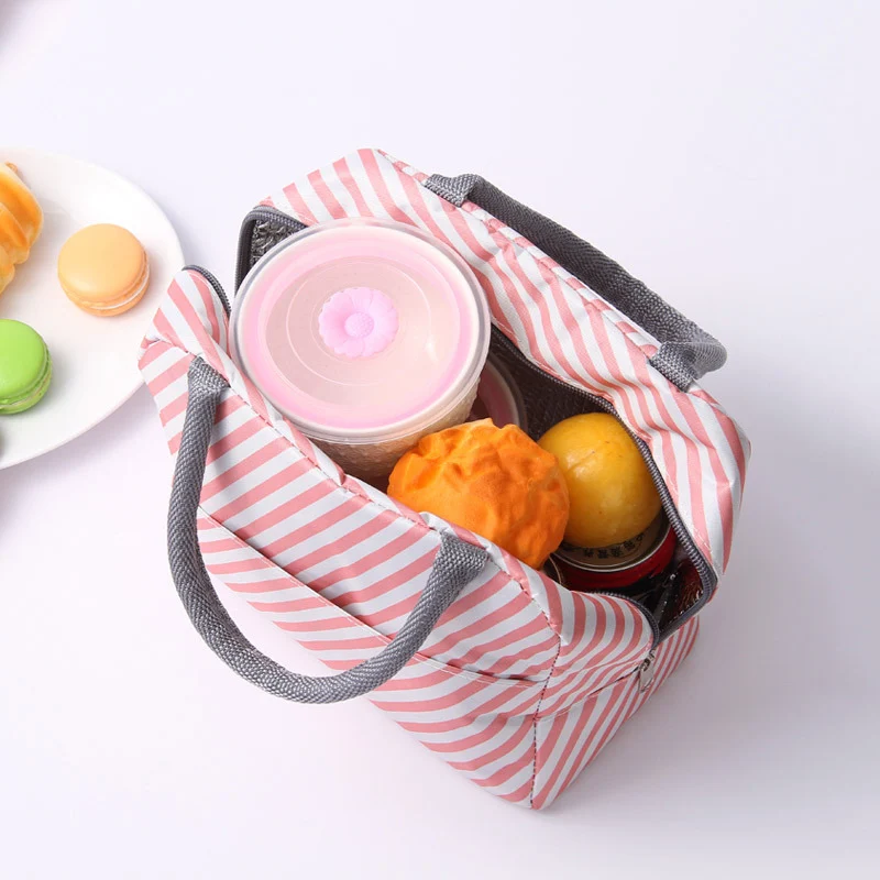 Stilvolle isolierte tropische Lunchkühltasche Karnz