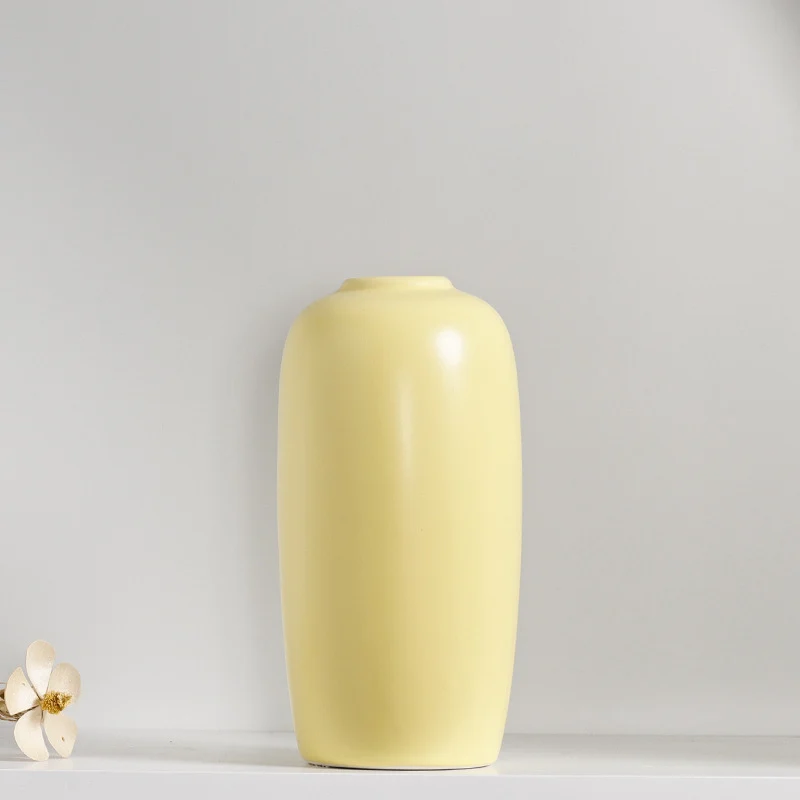 Moderne Skulpturale Keramikvase Karnz