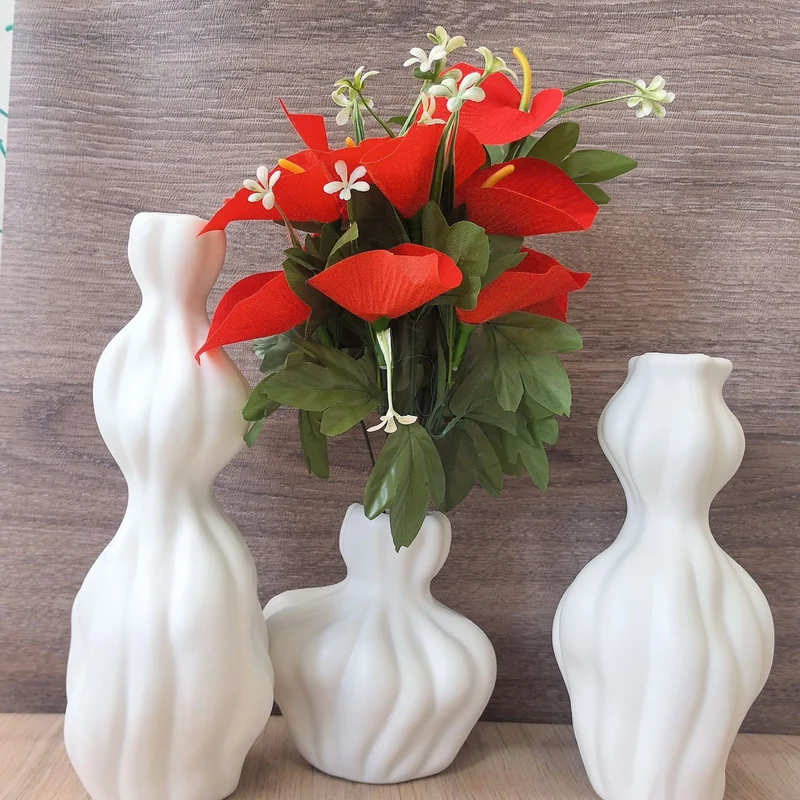 Abstract Textured Decorative Vase Karnz