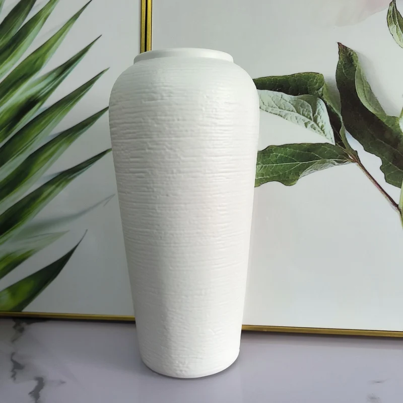 Elegante strukturierte Keramikvase Karnz