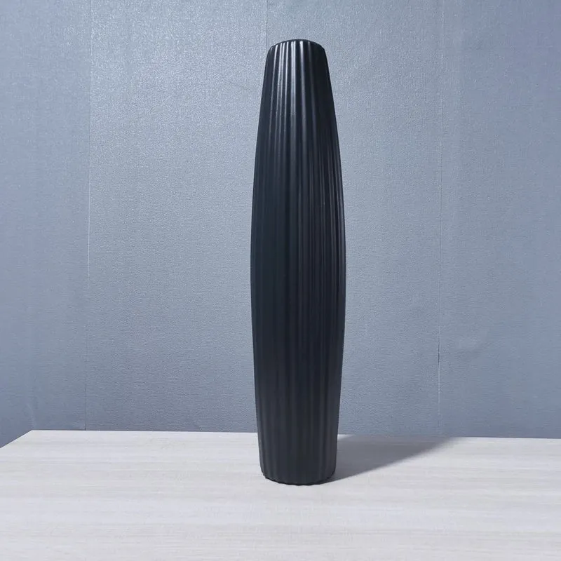 Elegante große dekorative gerippte Vase Karnz